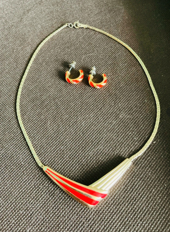 Vintage AVON Red & Gold Geometric Statement Necklace & Earrings Set – Bold Retro Style