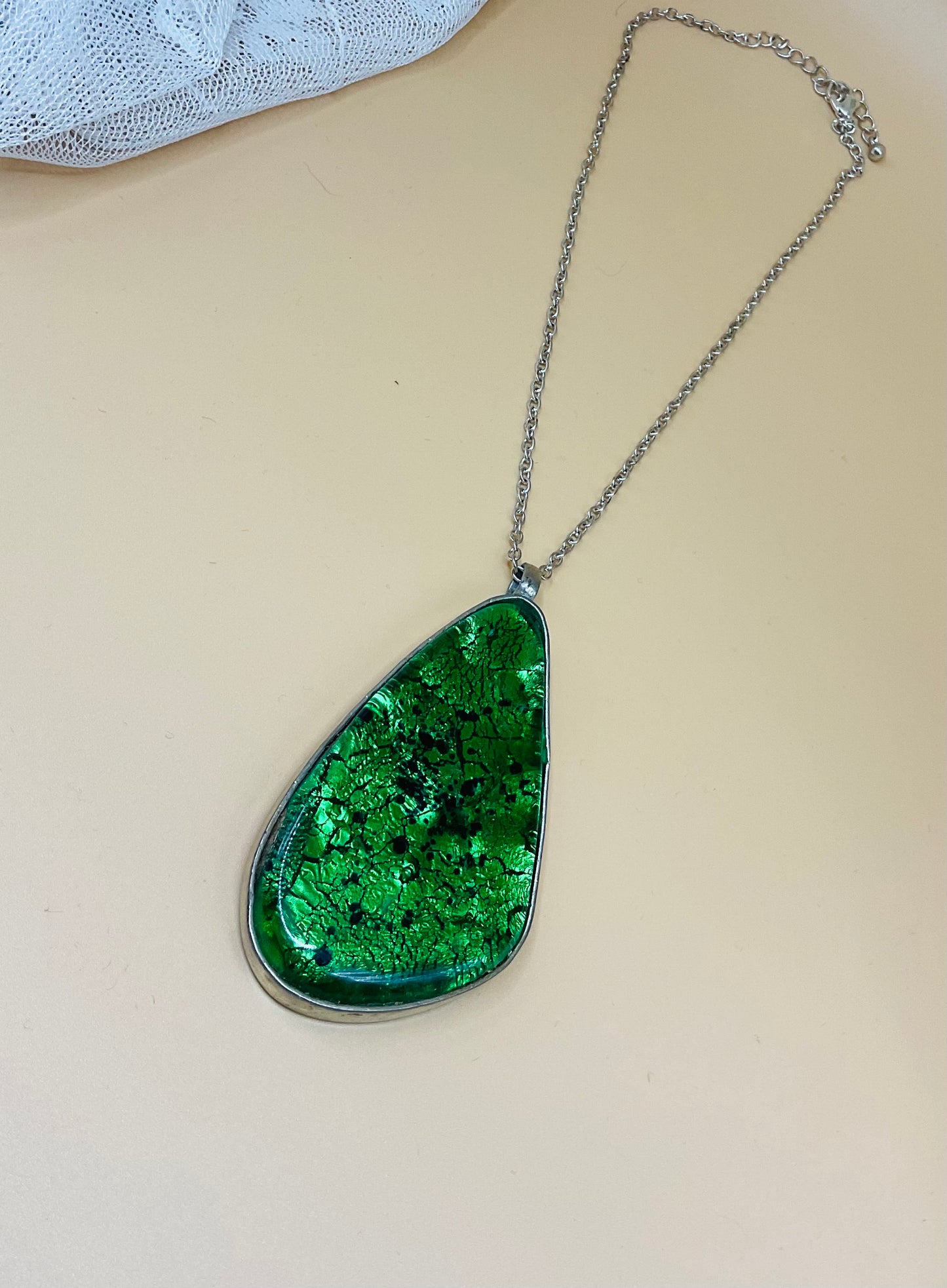 Statement Green Teardrop Necklace – Silver-Tone Chain with Uvarovite-Style Stone