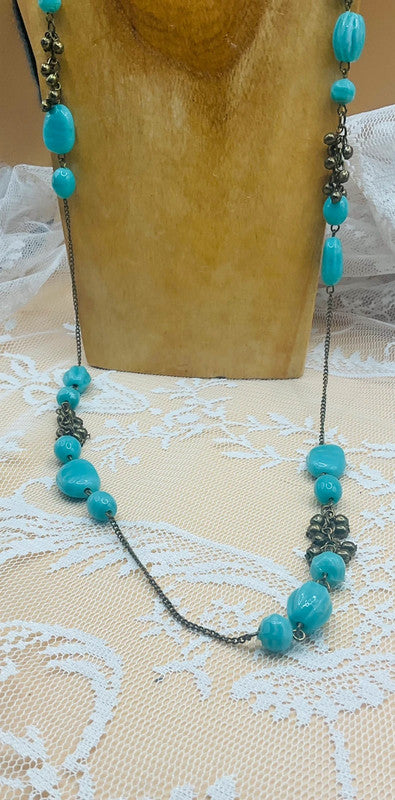 Vintage-Inspired Long Turquoise Beaded Necklace – Bohemian Layered Style