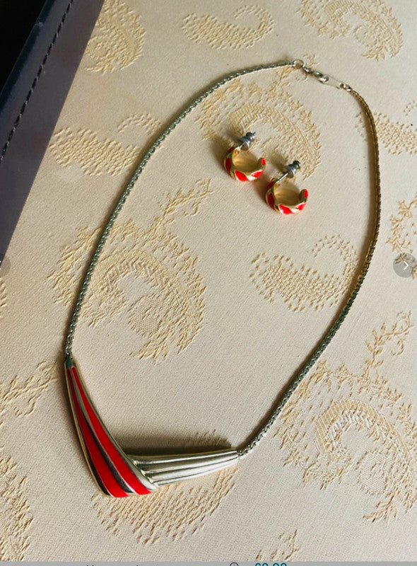 Vintage AVON Red & Gold Geometric Statement Necklace & Earrings Set – Bold Retro Style