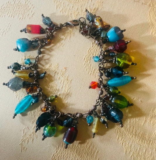 Boho Charm Bracelet – Colorful Mixed Beads – Playful & Stylish