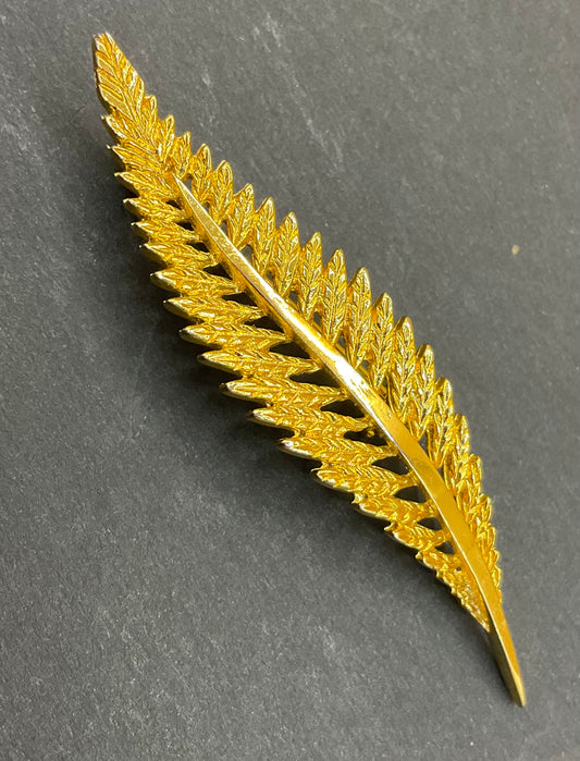 Vintage Gold-Tone Fern Leaf Brooch – Nature-Inspired Jewelry
