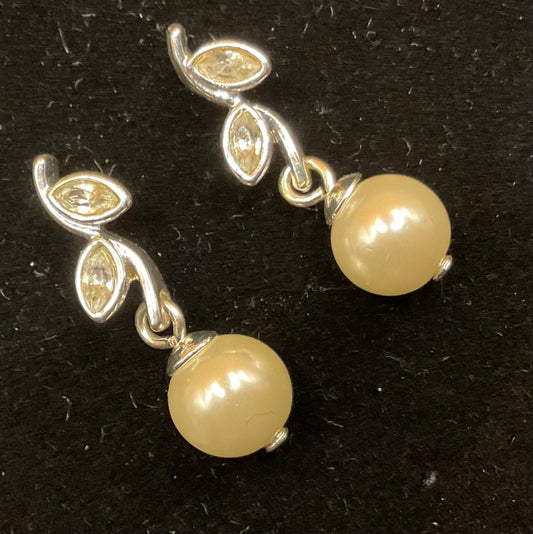 Elegant Crystal Leaf Drop Earrings with Faux Pearl Accent