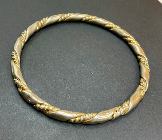 Twisted Brass & Silver-Tone Bangle – Bold 90s Geometric Style