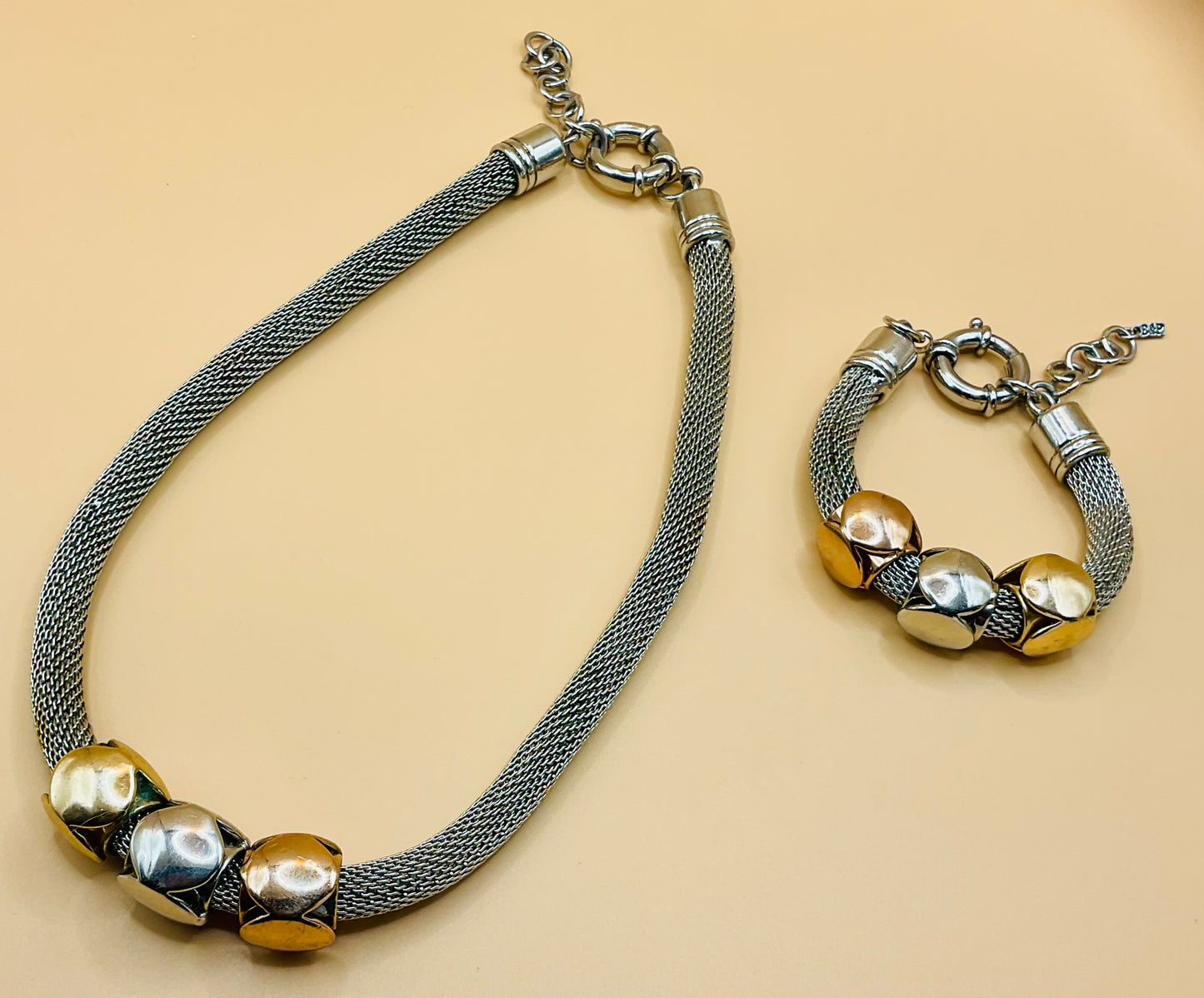 B&P Mesh Chain Jewelry Set – Silver, Gold & Copper Beaded Statement